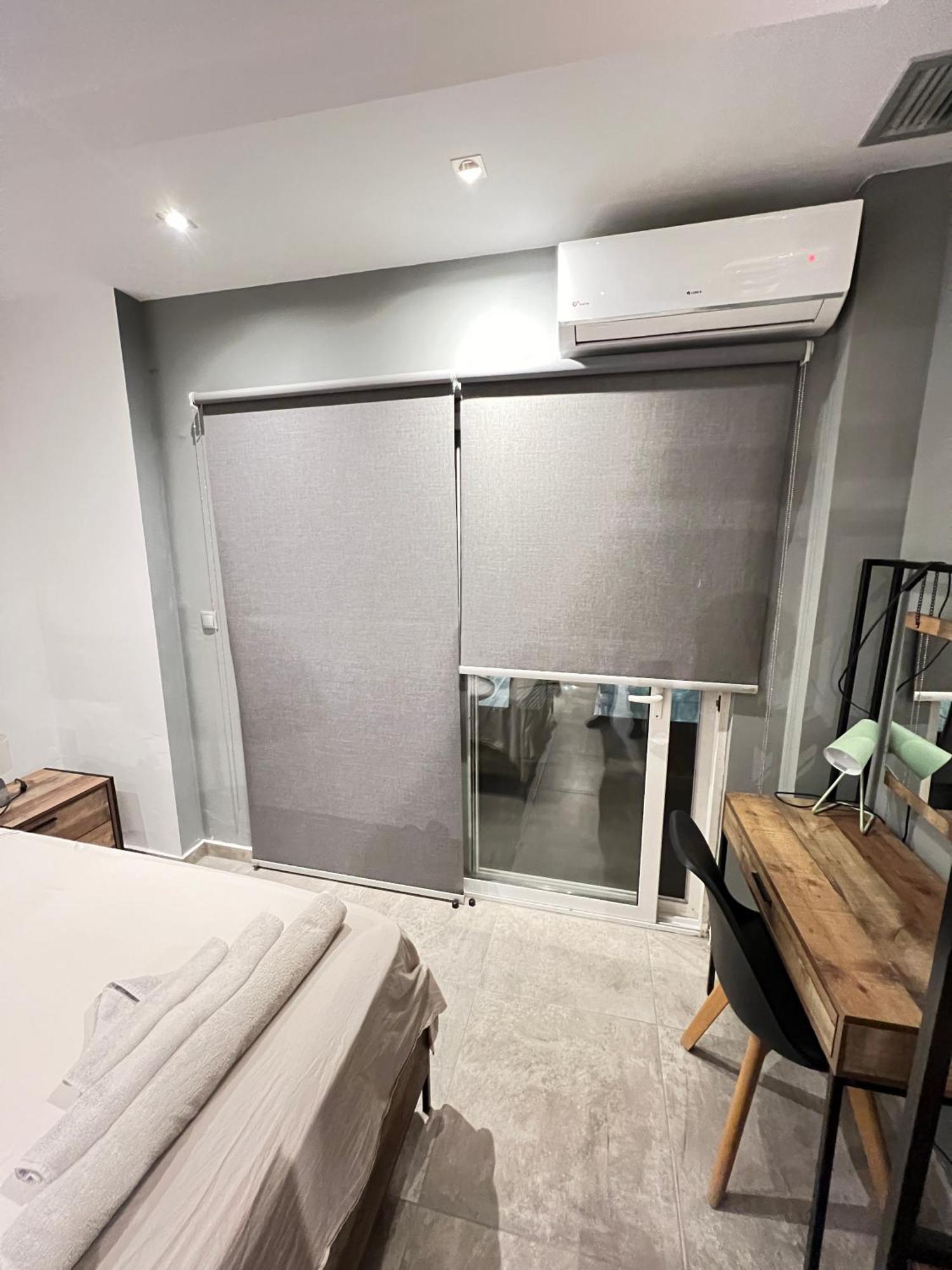 Modern Apartment In The Heart Of The City Alexandroupoli Exterior photo